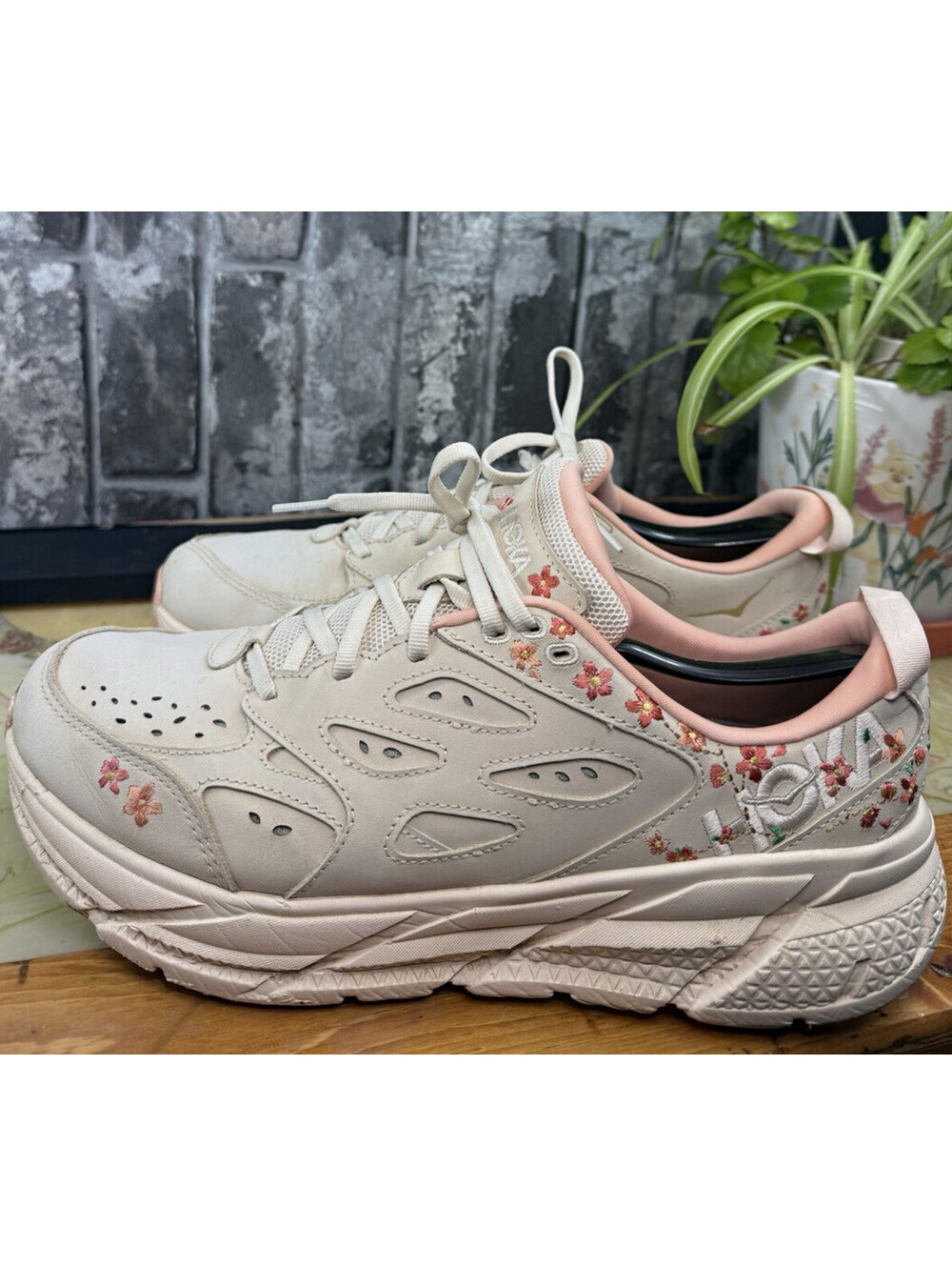 HOKA Clifton L BP Vibrant Bloom Limited Edition Floral Women 12 men11 Embroiderd